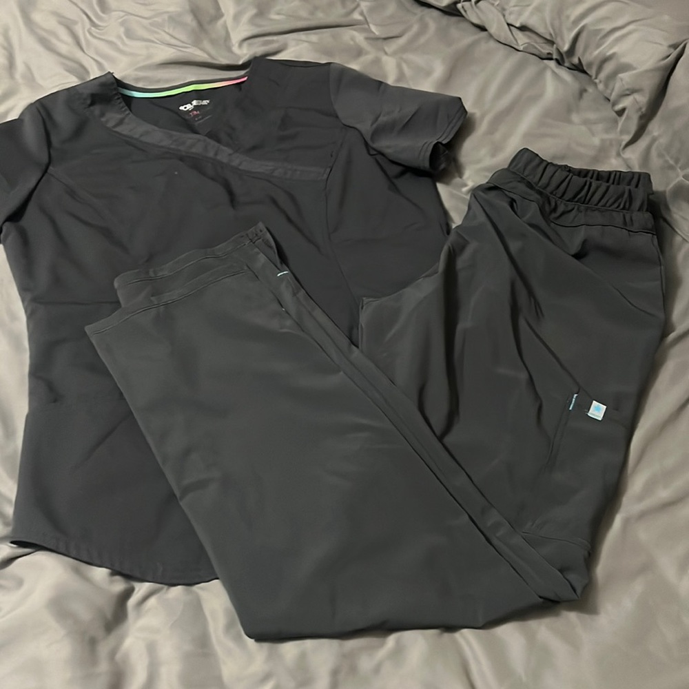 ScrubStar Scrub Set